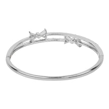 Load image into Gallery viewer, TRIBAL ZONE PRETTY BOW SILVER BANGLE