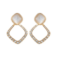 Load image into Gallery viewer, Elegant Geometric Crystal Earrings