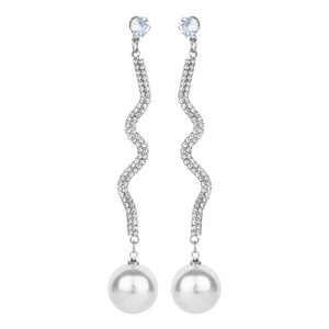 TRIBAL ZONE  EXCLUSIVE SLIVER  DIAMOND PEARL DROP EARRING