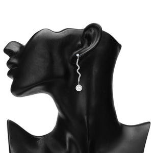 TRIBAL ZONE  EXCLUSIVE SLIVER  DIAMOND PEARL DROP EARRING