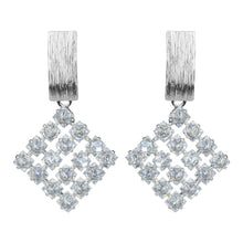 Load image into Gallery viewer, TRIBAL ZONE STUNNING SLIVER  DIAMOND SHAPE EARRING