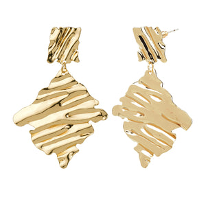 TRIBAL ZONE EASTHEIC GOLDEN DROP EARRING