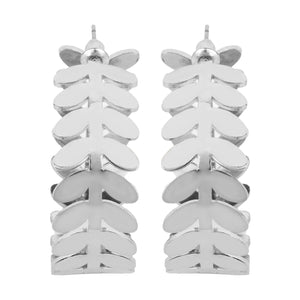 TRIBAL ZONE PRETTY LEAF SHAPE C HOOP SILVER EARRING