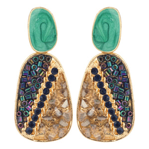 TRIBAL ZONE ESTHETIC BEAD GOLDEN DROP EARRING