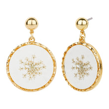Load image into Gallery viewer, TRIBAL ZONE AMAZING SPRING  WHITE FLOWER ENAMEL GOLDEN DROP EARRING