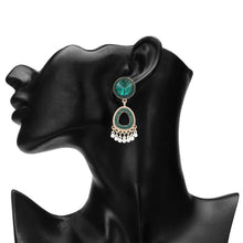 Load image into Gallery viewer, Emerald Pearl Drop Earrings