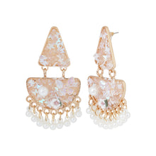 Load image into Gallery viewer, Green/PINK Mosaic Chandelier Pearl Earrings
