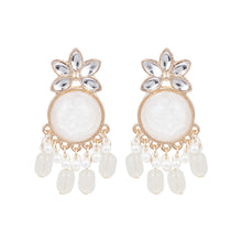 Load image into Gallery viewer, Vintage White Tassel Earrings