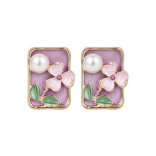 Load image into Gallery viewer, Purple Floral Pearl Earrings