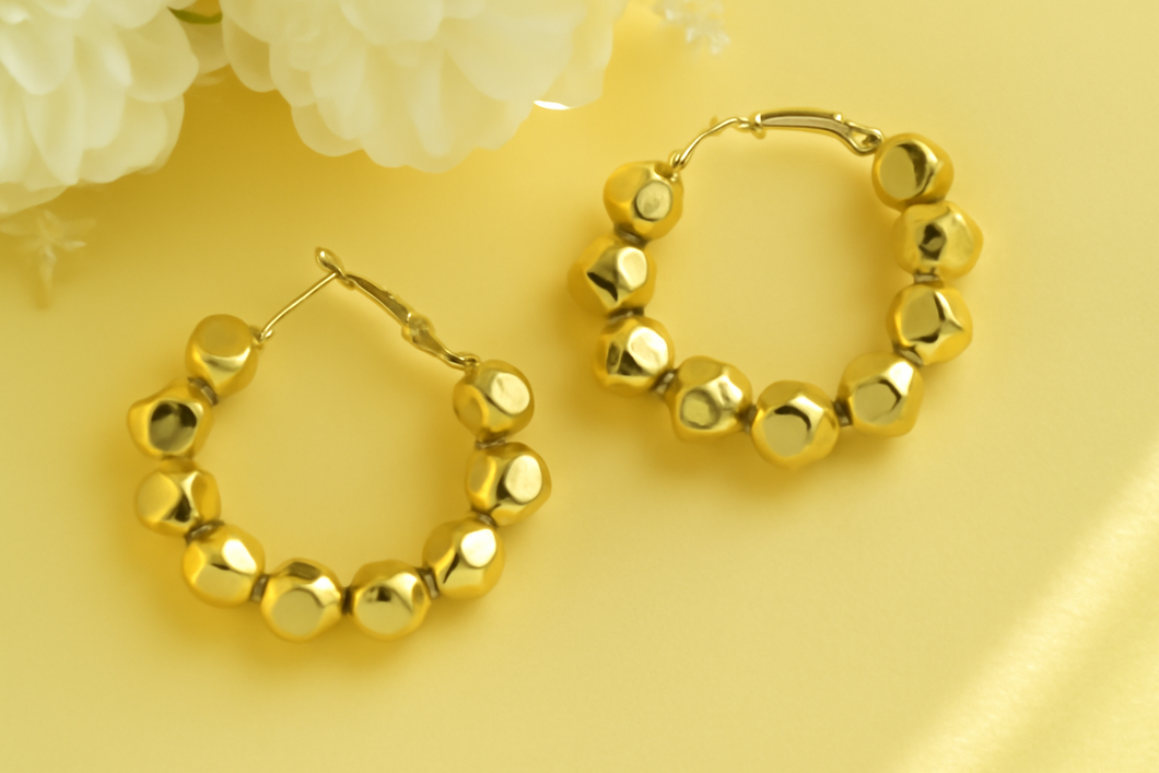 Silver/Gold hoop earrings with geometric beads
