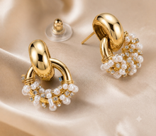 Load image into Gallery viewer, Gold Knot Pearl &amp; Crystal Cluster Earrings