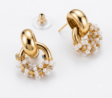 Load image into Gallery viewer, Gold Knot Pearl &amp; Crystal Cluster Earrings