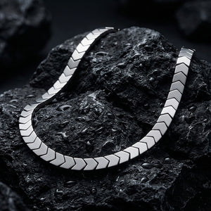 Silver Arrowhead Link Chain Necklace