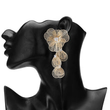 Load image into Gallery viewer, Gold Filigree Cascading Floral Earrings
