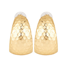 Load image into Gallery viewer, Hammered Gold Wide Crescent Hoop Earrings