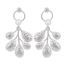 Load image into Gallery viewer, Silver Textured Leaf Pearl Drop Earrings