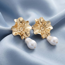 Load image into Gallery viewer, Gold Botanical Flower Baroque Pearl Drop Earrings