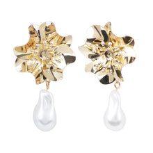 Load image into Gallery viewer, Gold Botanical Flower Baroque Pearl Drop Earrings