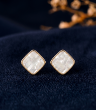 Load image into Gallery viewer, Lustre Nacre Mother of Pearl Square Stud Earrings