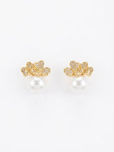 Load image into Gallery viewer, Divine Orchid Pearl &amp; American Diamond Drop Earrings