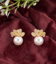 Load image into Gallery viewer, Divine Orchid Pearl &amp; American Diamond Drop Earrings