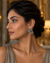 Load image into Gallery viewer, Silver Spiral Curb Chain Hoop Earrings