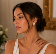 Load image into Gallery viewer, Gold Square Frame Pearl Stud Earrings