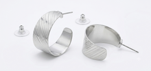 Load image into Gallery viewer, Silver Wide Ribbed Hoop Earrings