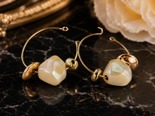 Load image into Gallery viewer, Gold Hoop Baroque Pearl Earrings