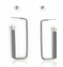 Load image into Gallery viewer, Silver Rectangular Hoop Pearl Earrings