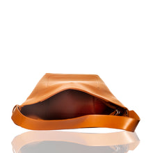 Load image into Gallery viewer, Chain Sides Handbag - Tan