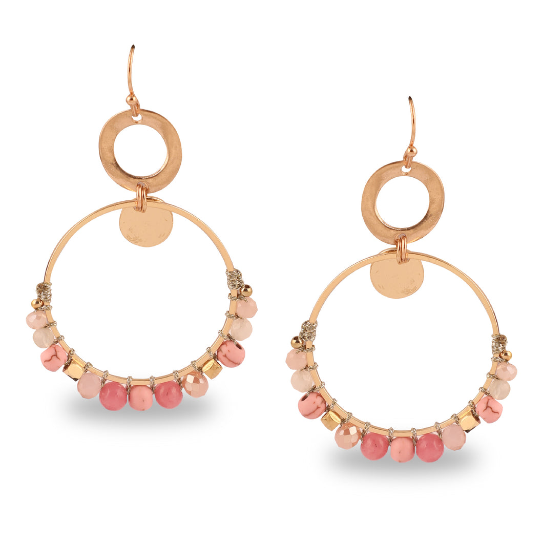 GOLD RING SHAPED EARRINGS EMBELLISHED WITH PINK BEADS