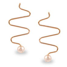 Load image into Gallery viewer, CHIC ZIG ZAG GOLD EARRINGS WITH PEARL DROP