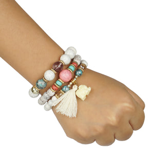 3 LAYERED WHITE BRACELET WITH MULTICOLORED BEADS