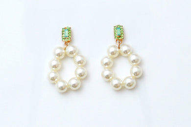 Pearl Pretty Earrings