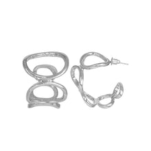 Load image into Gallery viewer, Silver Hoop Earings | Round | Connected Circles