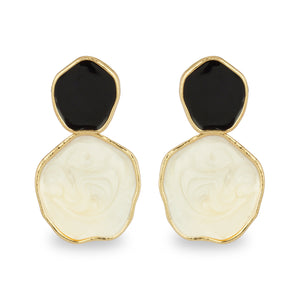 BLACK AND WHITE ENAMEL EARRING