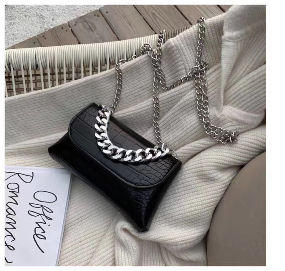 CHIC TINY BLACK SLING BAG WITH METAL CHAIN HANDLE