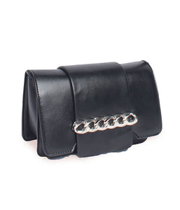 Chain Detail Clutch-Black