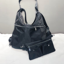 Load image into Gallery viewer, BLACK MULTI COMPARTMENT HAND BAG