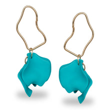 Load image into Gallery viewer, TURQUOISE PETAL SHAPED DANGLING EARRINGS